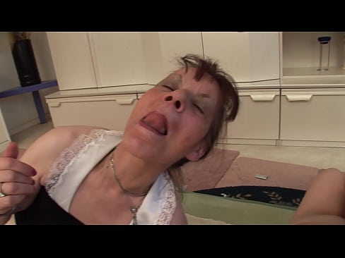 ❤️ Twee oumas en een oupa het 'n drietal ❤❌ Pornovideo by ons af.pornado-co.ru ❤